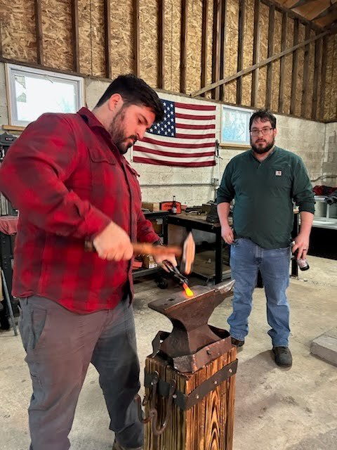 9367ec3b05224bb05259619b4cb6f3b3094b934d-2